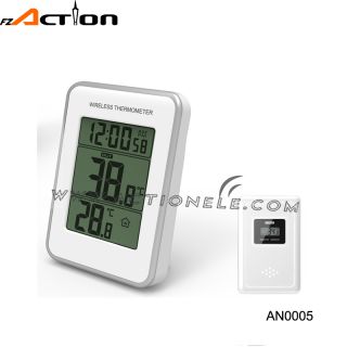 Indoor and outdoor thermometer with clock