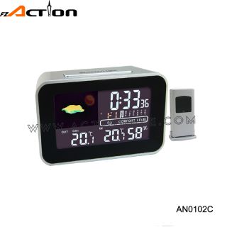 Weather station table clock with indoor and outdoor temperature