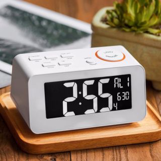 Radio Clock With USB for Phone Charging